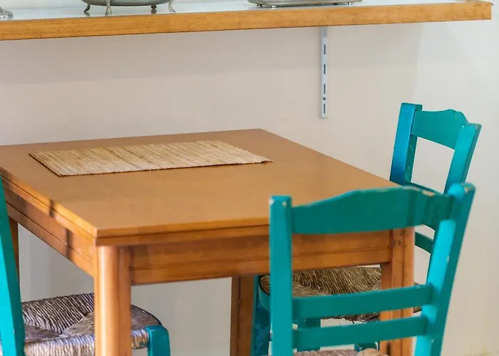 Mouries House, Walking Distance To Beach! Rethymno