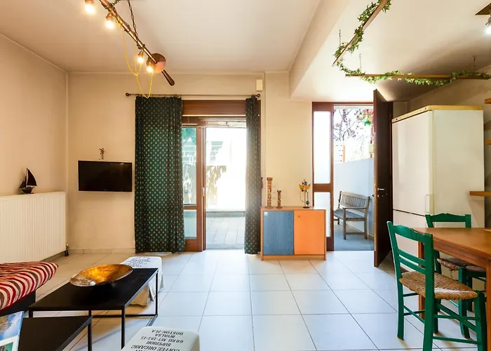 Mouries House, Walking Distance To Beach! Rethymno