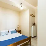 Mouries House, Walking Distance To Beach! Rethimnon
